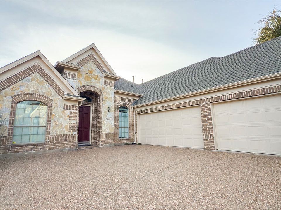 1st image of 2610 Meadow Ridge Dr