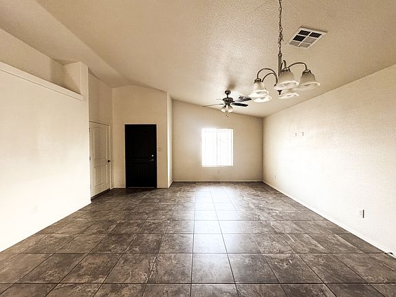 5th image of 3923 E Ortega St