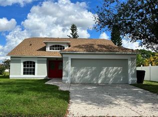 2405 Queenswood Cir, Kissimmee, FL 34743