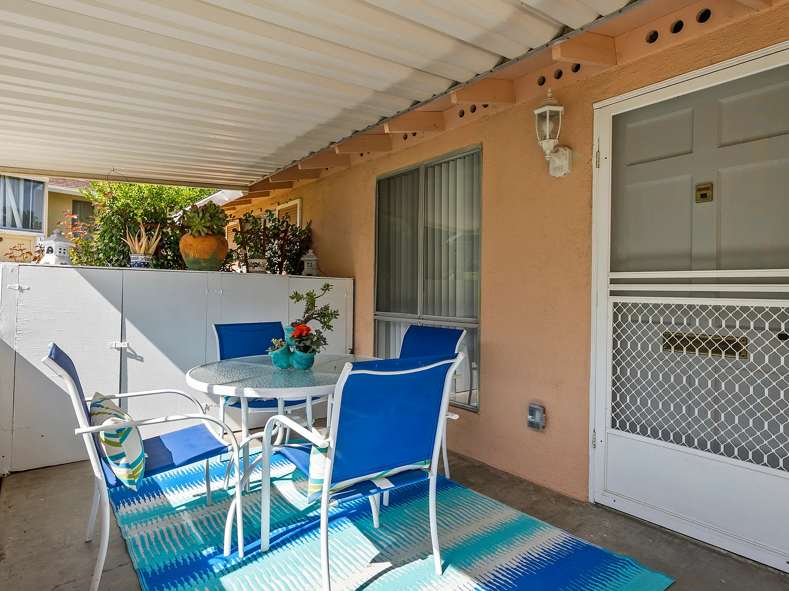 2 bed, 864 sqft, $2,450 — Photo 3