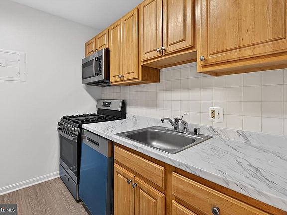 4th image of 3834 Bel Pre Rd APT 1