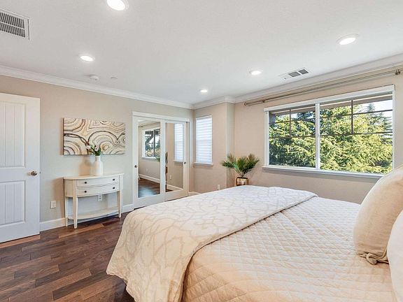 5th image of 245 Spring Harvest Rd