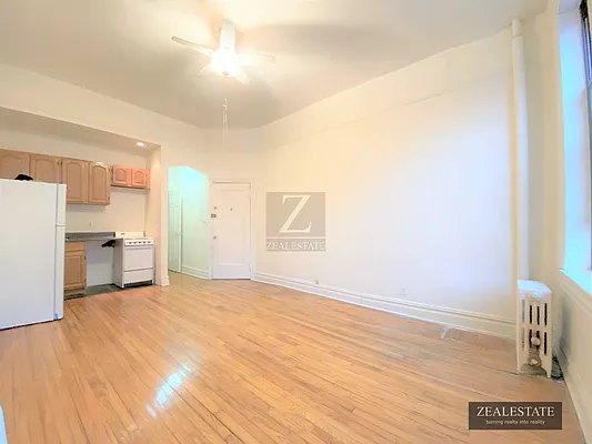 Rented by ZealEstate Group Inc | media 22