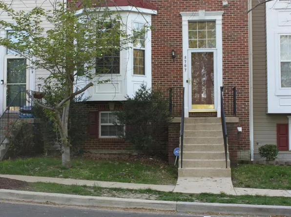 8707 Community Square Ln, Upper Marlboro, MD 20772