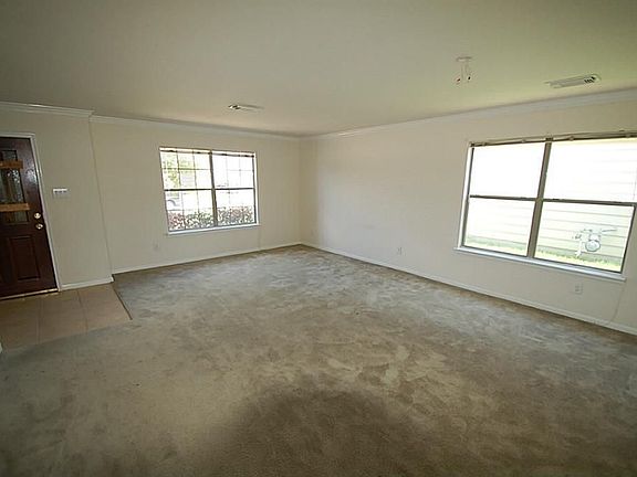5th image of 1231 Bartlett Cove Dr