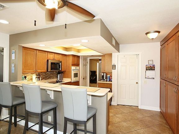3rd image of 12628 W Seneca Dr