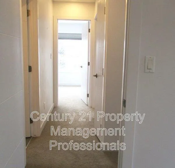 7427 106th St NW — Photo 20
