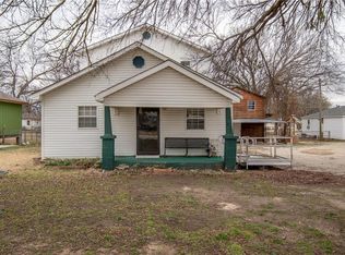 815 E Oklahoma Ave, Sulphur, OK 73086