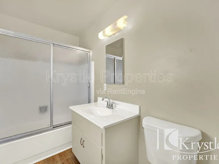 98 Springs Rd — Photo 17