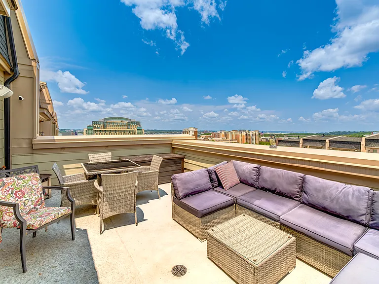 510 Overlook Park Dr #32 — Photo 14