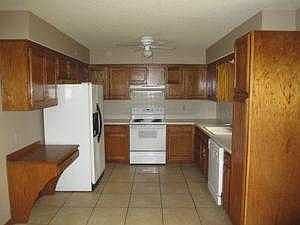 4th image of 1324 Andrea Dr
