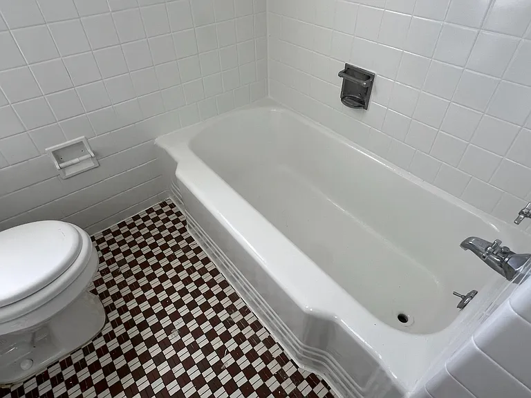 3023 Seneca Blvd — Photo 16