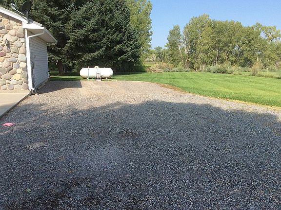 RV parking with full hookups