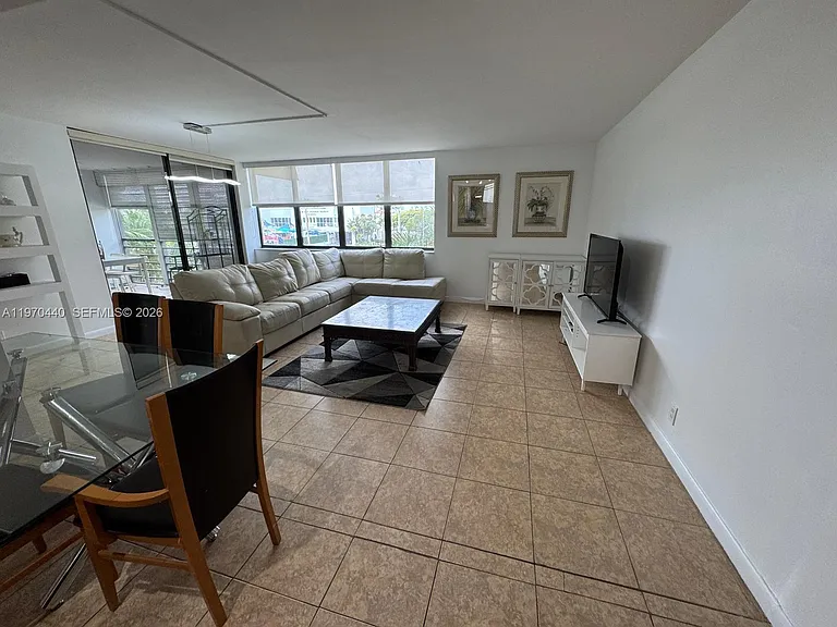 20381 NE 30th Ave #3247 — Photo 5