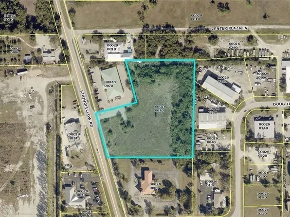10250 Stringfellow Rd, Saint James City, FL 33956