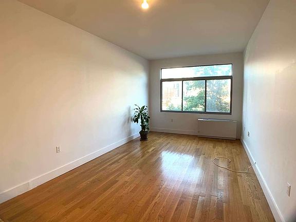 5th image of 806 Bergen St #220