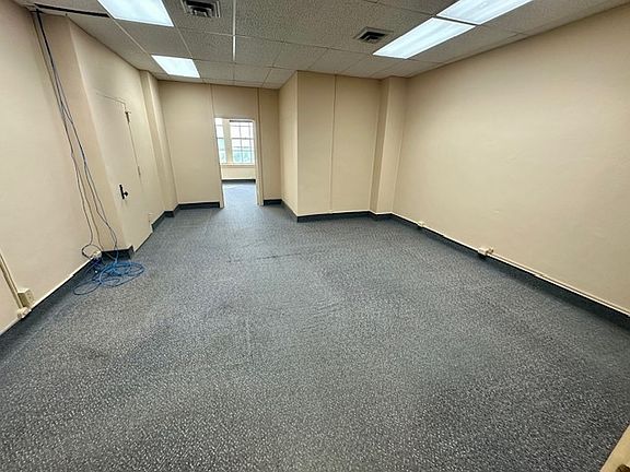 4th image of 133 S Mill St #17233841