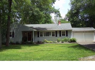 8 Virginia Trl, Medford, NJ 08055