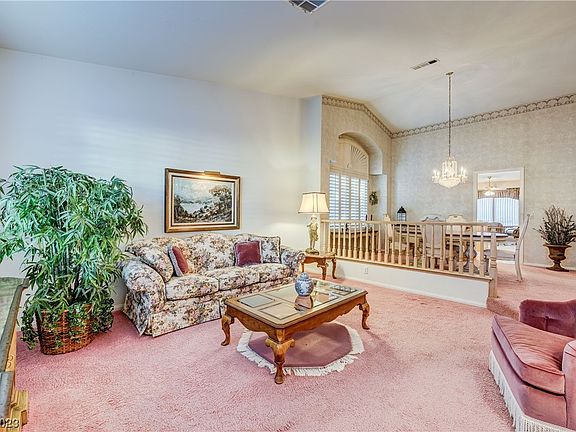 5th image of 2017 Cedar Hills St