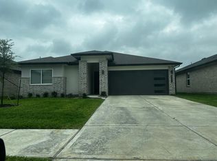 8111 Brahman Ln, Rosharon, TX 77583