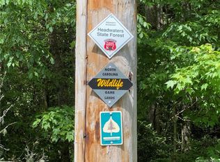 625 Old Powell Rd, Brevard, NC 28712