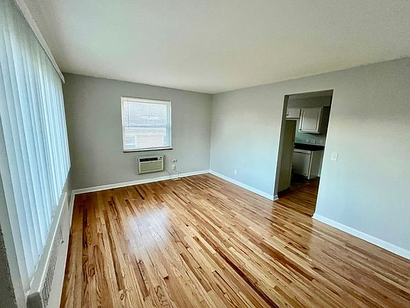 5th image of 2739 Lafeuille Ave