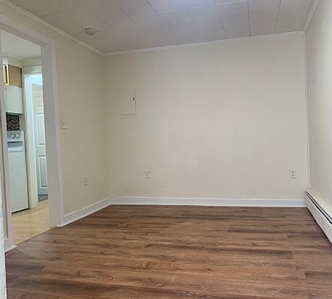 2nd image of 52 Lawrence St #10597628