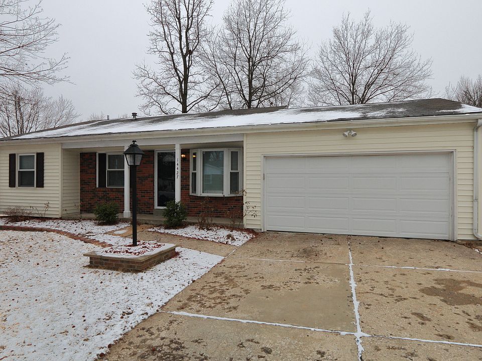 1st image of 14427 Fox Chase Dr