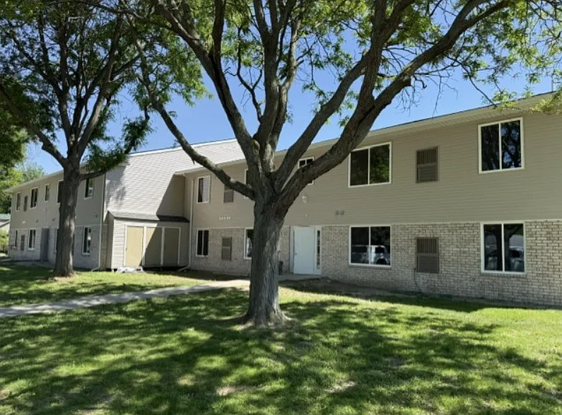 1 bed, $774 — Photo 2