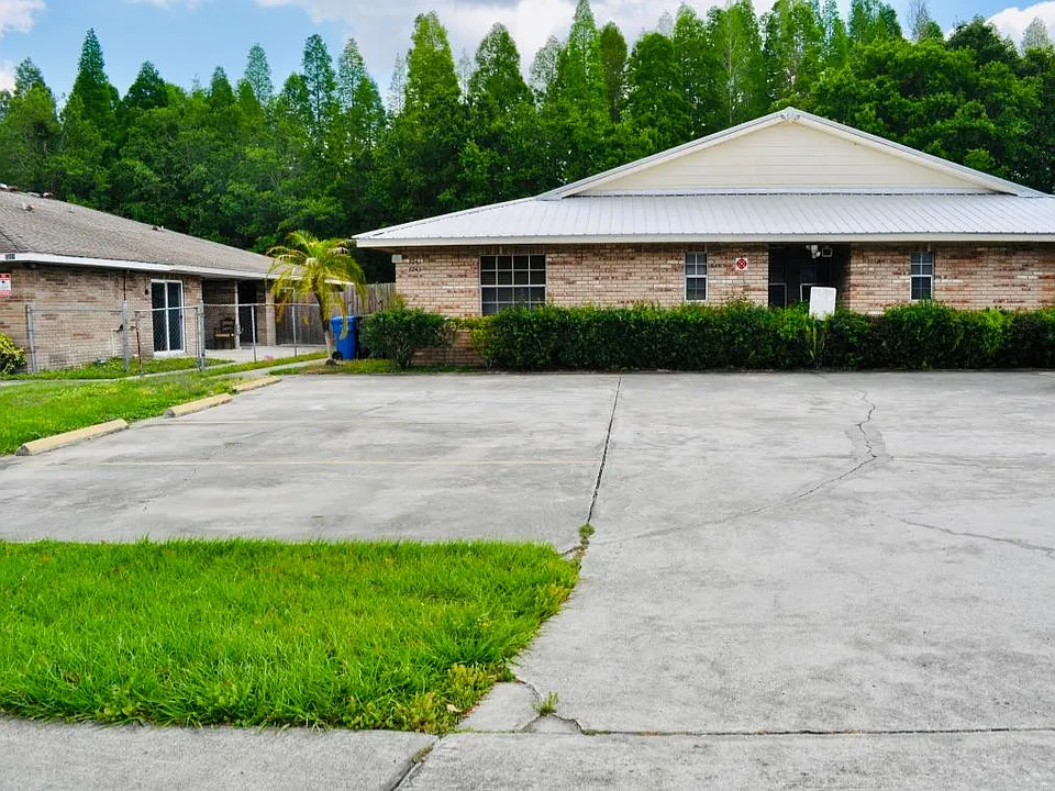 3245 Bloomingdale Villas Ct #3245