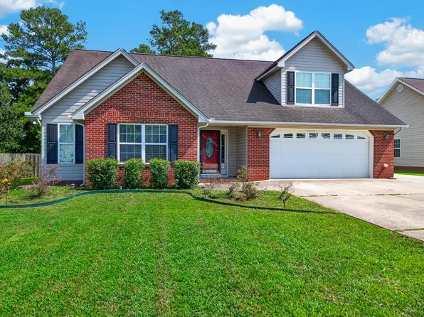 67 Gem Dr, Rossville, GA 30741