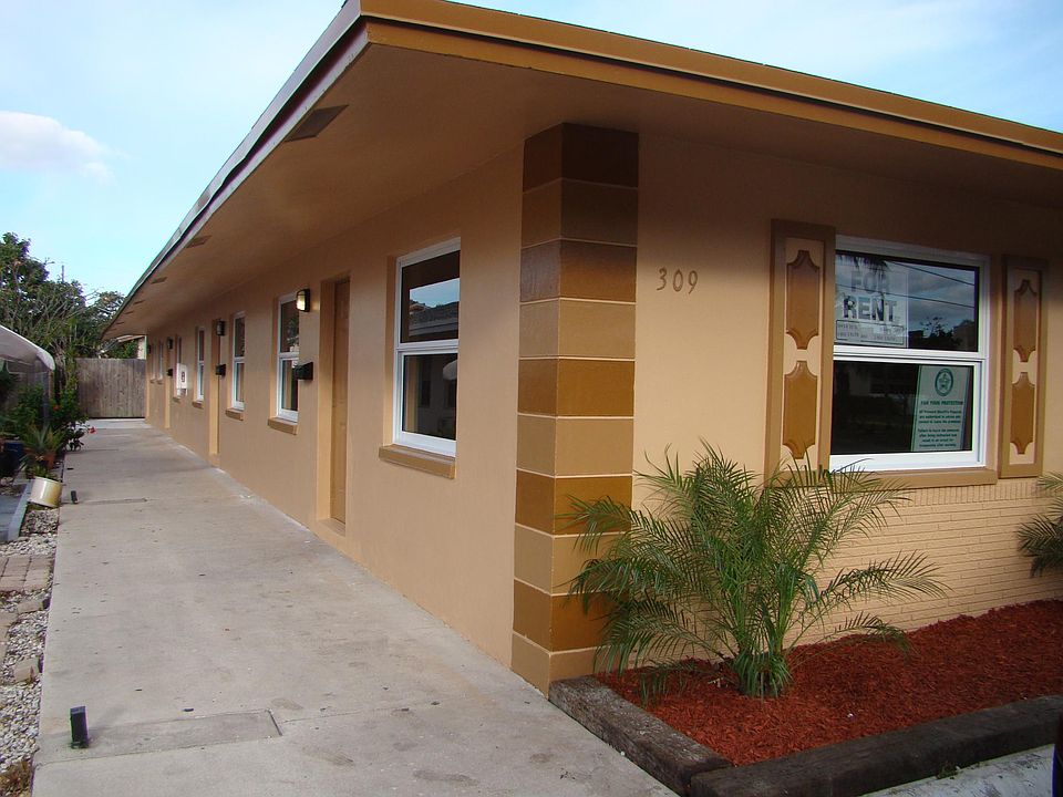 Front of Building/walkway