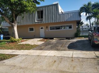 1371 NE 40th Pl #1, Fort Lauderdale, FL 33334