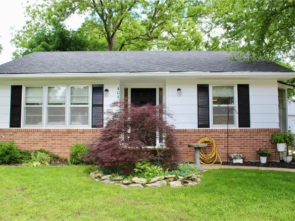 404 E Hale St, Spring Hill, KS 66083