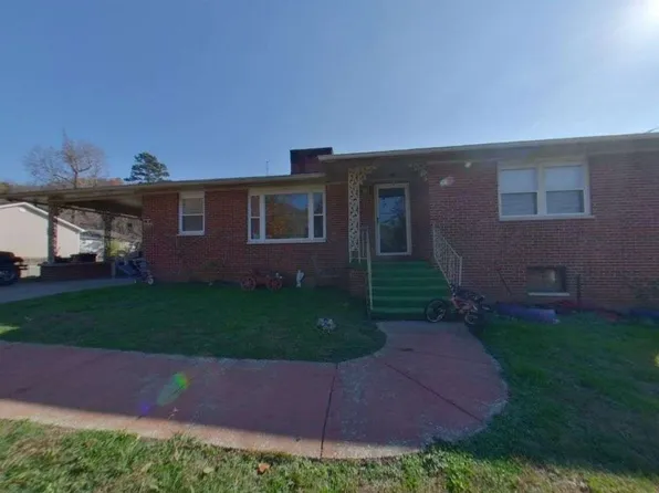 479 Sunset Trl, Jellico, TN 37762