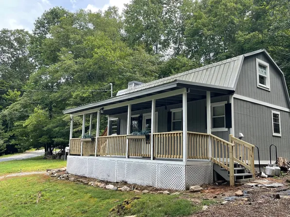 12 Rose Ct, Ellijay, GA 30540