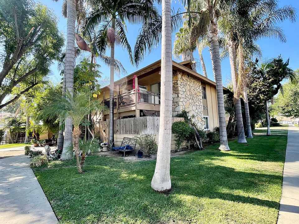 1st image of 3124 Pearl Dr #2