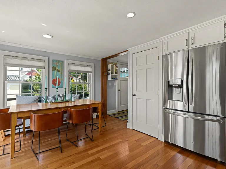 18 Walden St — Photo 15