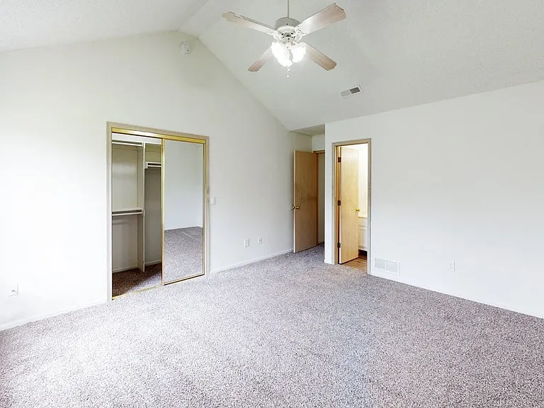 2226 S Rogers St #102 — Photo 6