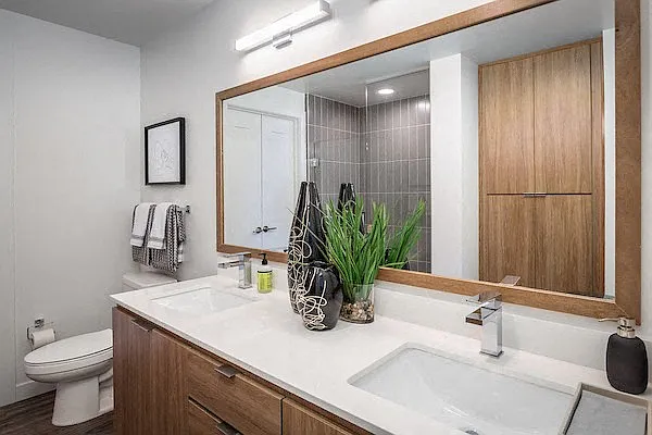 Adeline Luxury Living — Photo 28