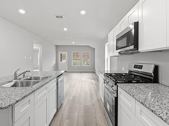 7th image of this home