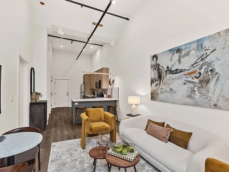 The Evergreen Lofts — Photo 13