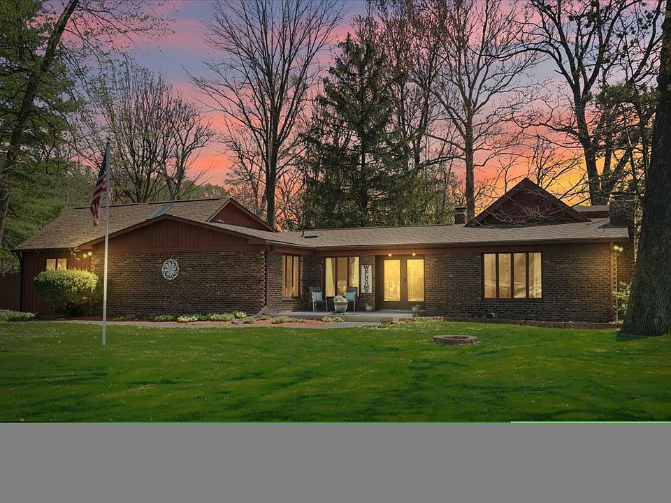 1st image of 7433 Lindenwood Dr