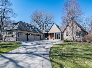 1912 Linner Woods Ct, Wayzata, MN 55391