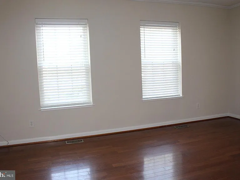 503 S Patrick St — Photo 15