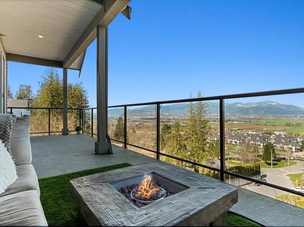 47203 Vista Pl #3, Chilliwack, BC V2R 6E2