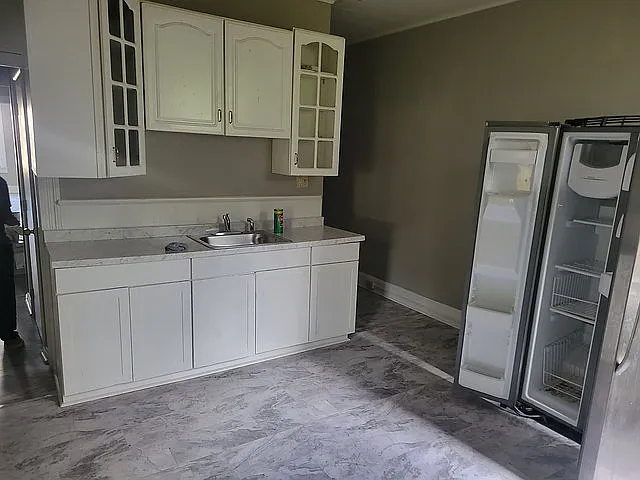 630 S Maryland Ave — Photo 6