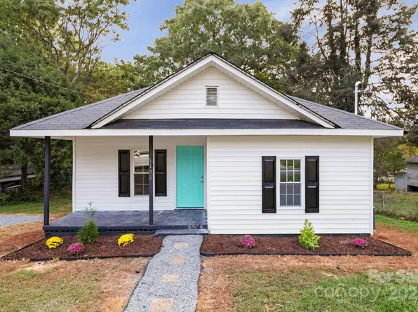 1132 Perkins St, Gastonia, NC 28054