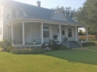 306 S 2nd St, Waukomis, OK 73773