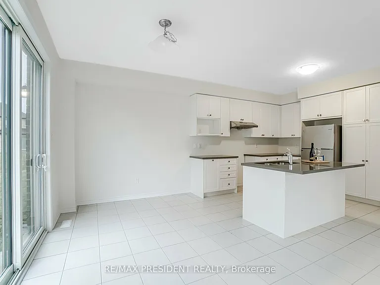 17 Spinland St — Photo 11